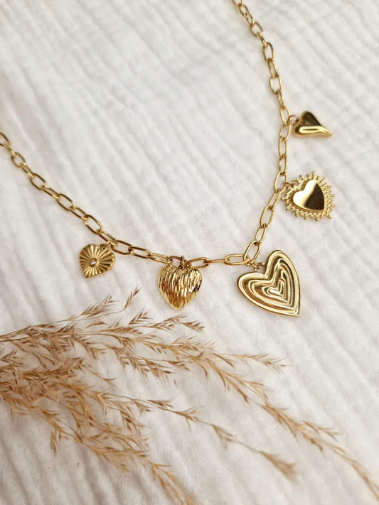 Collier Kaeri